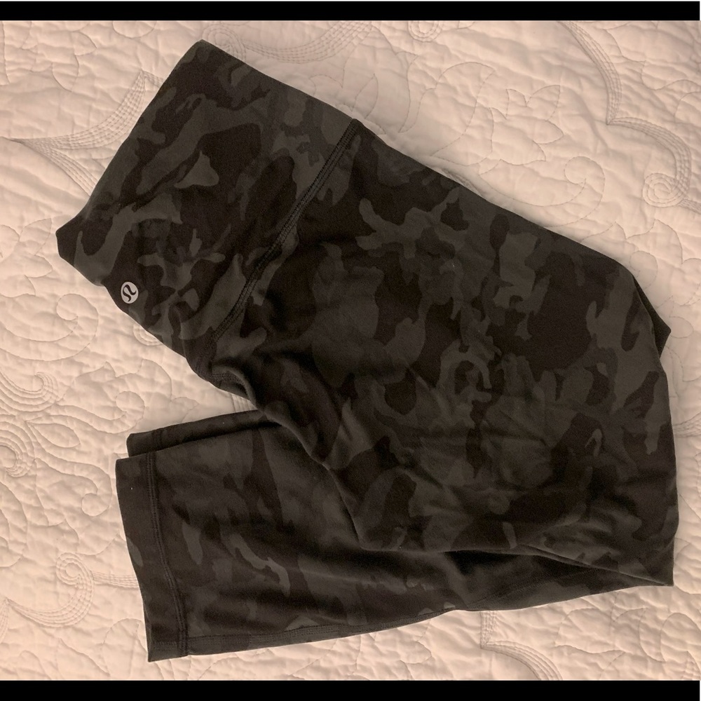 Lululemon Align Crop Camo
